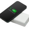 Внешний беспроводной аккумулятор 2-в-1 с функцией зарядки Apple Watch, QC/PD «AtomIQ», 10000 мАч, белый Внешний беспроводной аккумулятор 2-в-1 с функцией зарядки Apple Watch, QC/PD «AtomIQ», 10000 мАч, белый