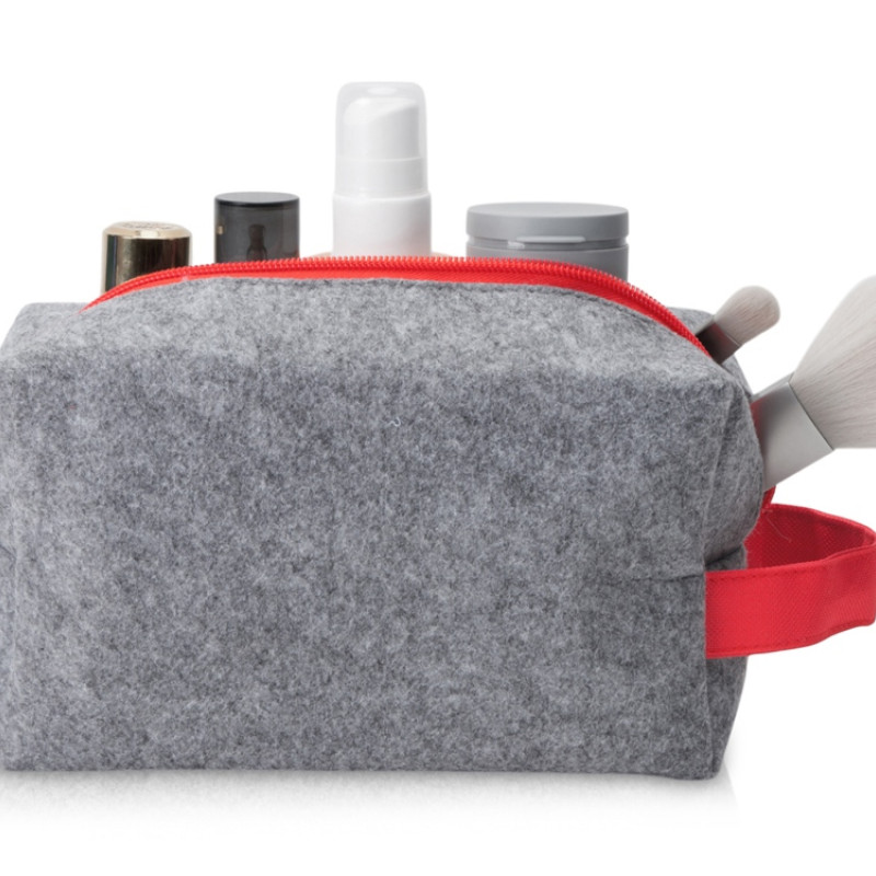 Косметичка из РПЕТ фетра с ручкой "Felt", серый с красным