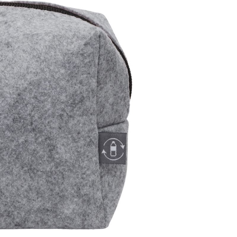 Органайзер для электроники и проводов "Felt" из RPET-фетра с ручкой, серый с черным Органайзер для электроники и проводов "Felt" из RPET-фетра с ручкой, серый с черным