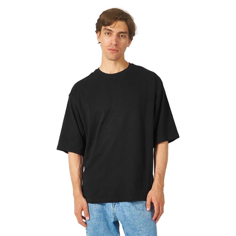 Футболка Berlin к/р оверсайз, 100% хлопок, 180гр, черный Футболка Berlin к/р оверсайз, 100% хлопок, 180гр, черный