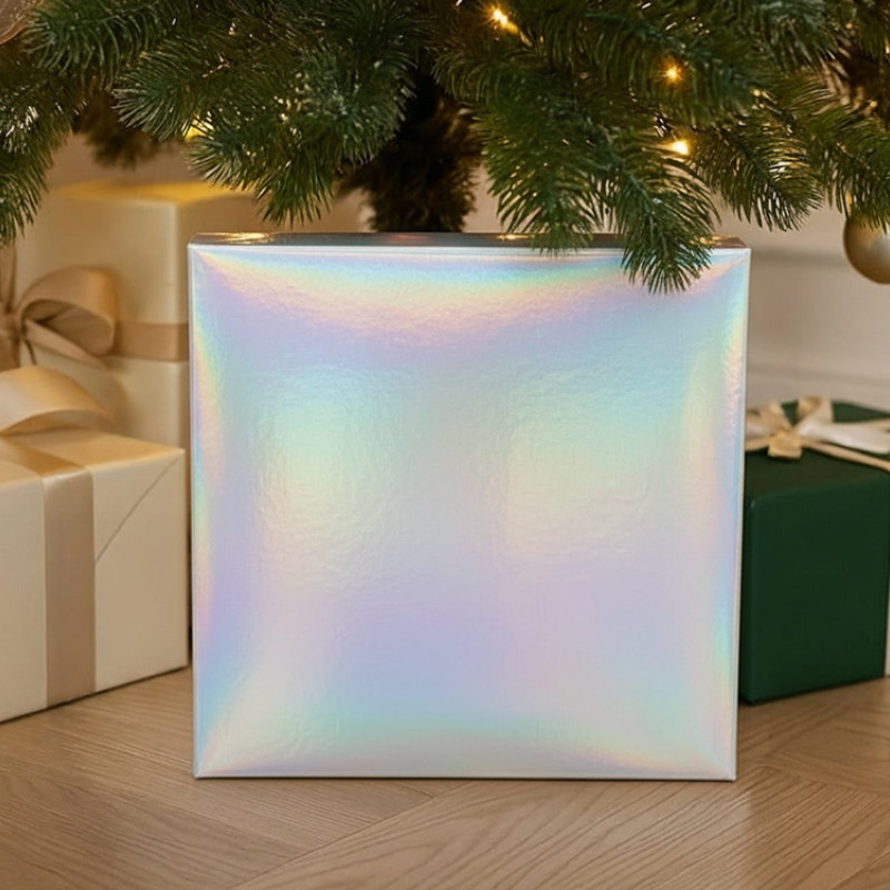 Подарочная коробка с голографическим шубером без печати "Aurora", L, 260х260х100 мм.