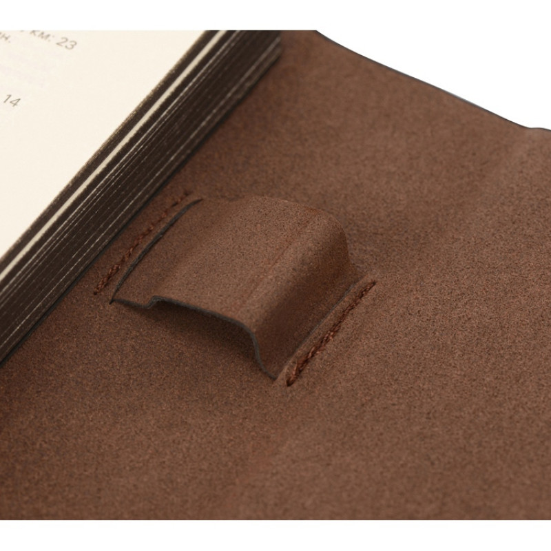 Ежедневник недатированный с магнитным клапаном, А5 "WALTZ", красный