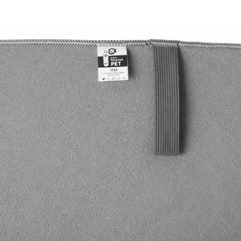 Легкое полотенце Gulpi  из микрофибры RPET с ремешком для складывания, 70*120 см, графит