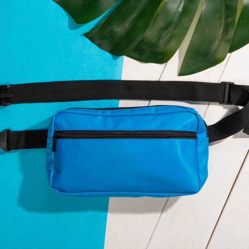 Cумка на пояс Flossy, голубой Cумка на пояс Flossy, голубой