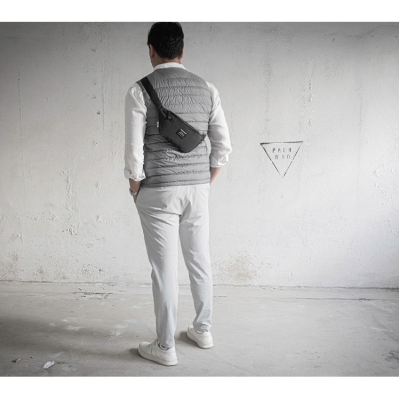 Универсальная водостойкая сумка на пояс Bumble из переработанного пластика, черный Универсальная водостойкая сумка на пояс Bumble из переработанного пластика, черный